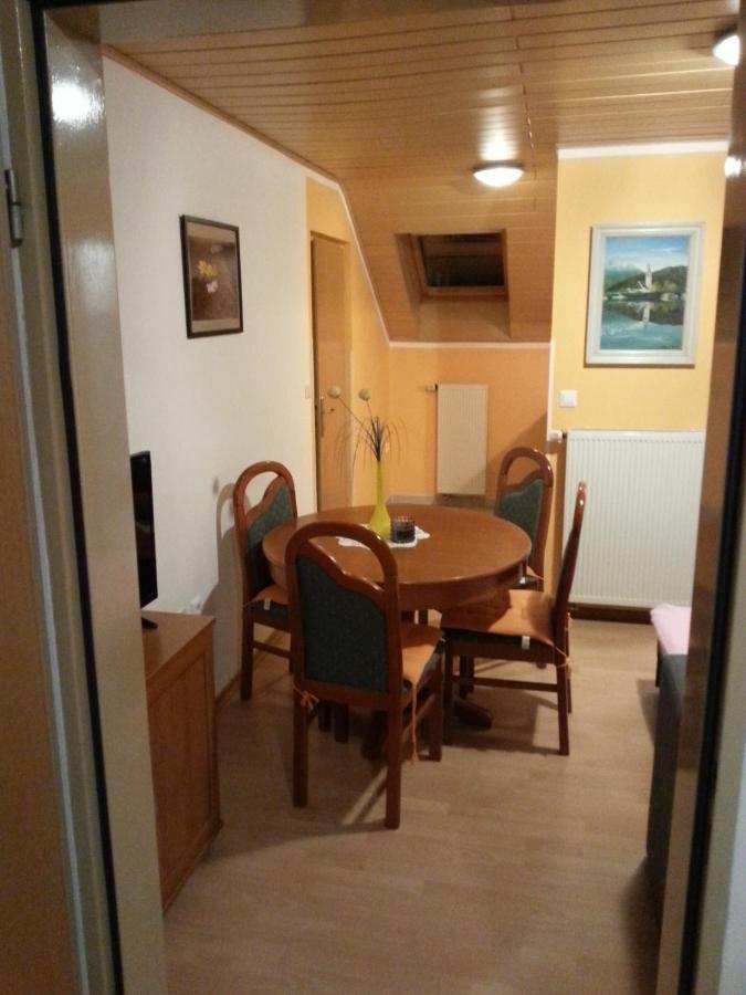 Apartmaji In Sobe Kocjancic Подчетртек Екстер'єр фото